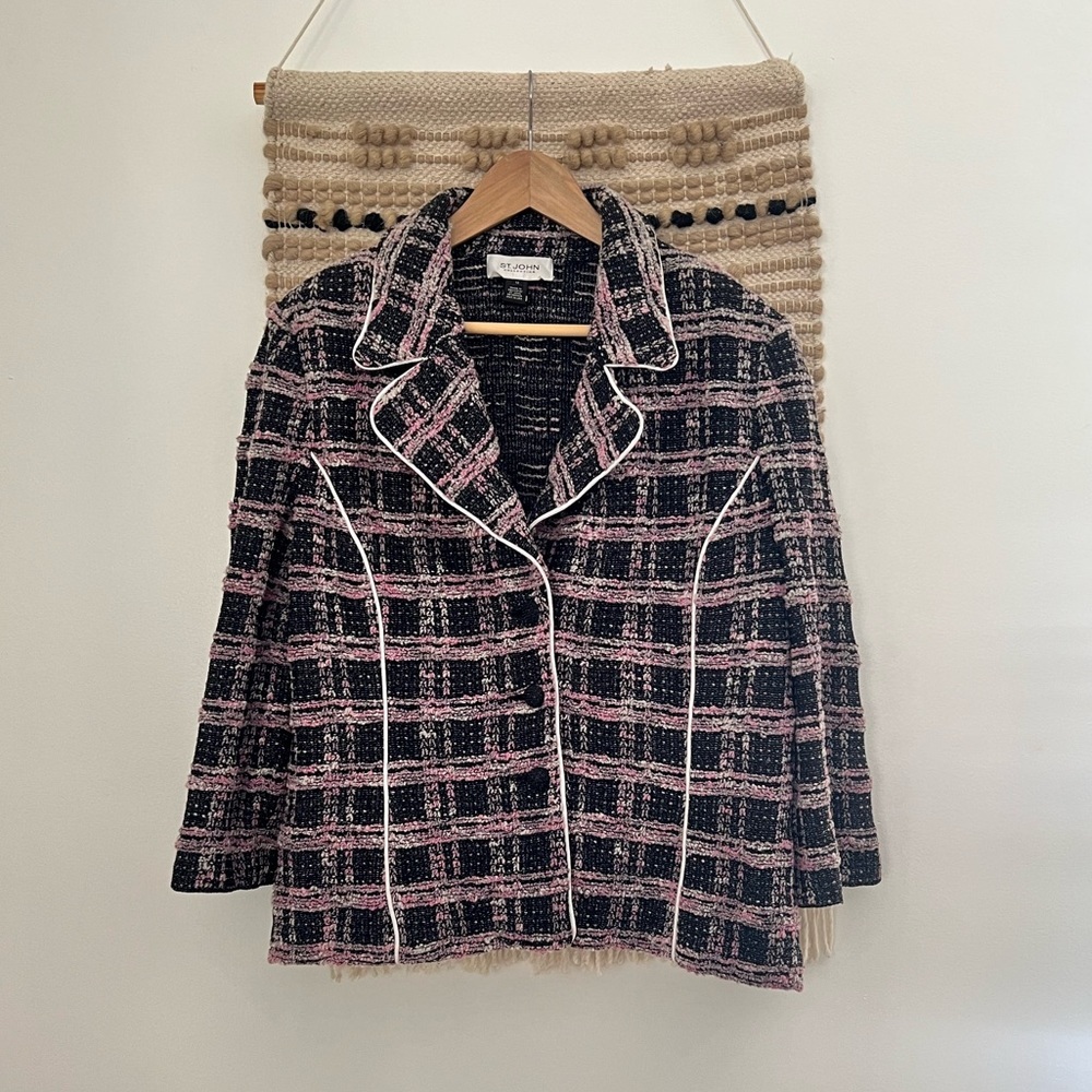 ST. JOHN Collection | Button Up Long Sleeve Blazer Coat